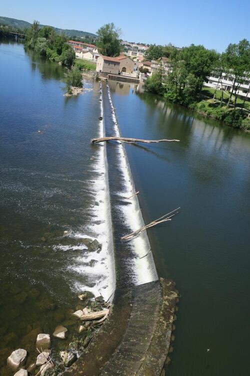 Vue du pont Valentré à Cahors