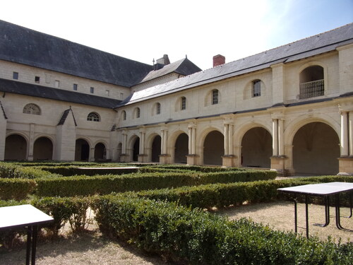 Abbaye de Fontevraud (1).