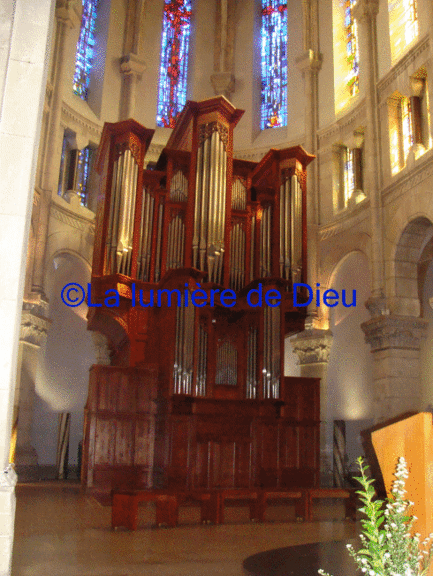 Lourdes : L'église du Sacré-Cœur