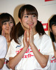 Les Morning Musume encourage l'équipe athlétique japonaise!