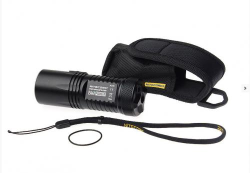 Une lampe torche performante; Nitecore EA41