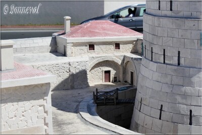 Rond-point Bourcefranc Le Chapus Fort Louvois Charente-Maritime Poitou-Charentes tour et pont-levis