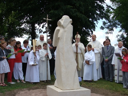 L'inauguration de la statue de Saint Bernard