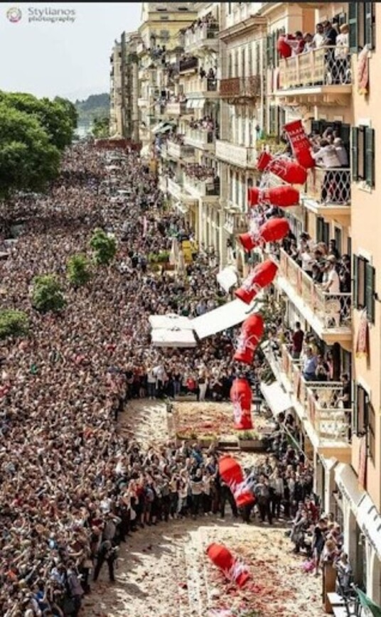 Samedi Saint à Corfou - photo d'une amie 