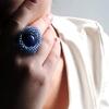 Bague bleu tissée de perles de rocaille 18€