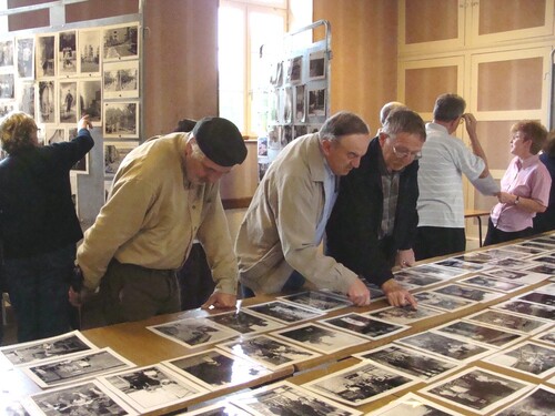 Une exposition de photos de famille à Nesle...