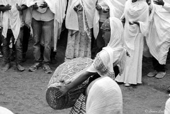 Concert improvisé à l'église Saint-Georges, Lalibela