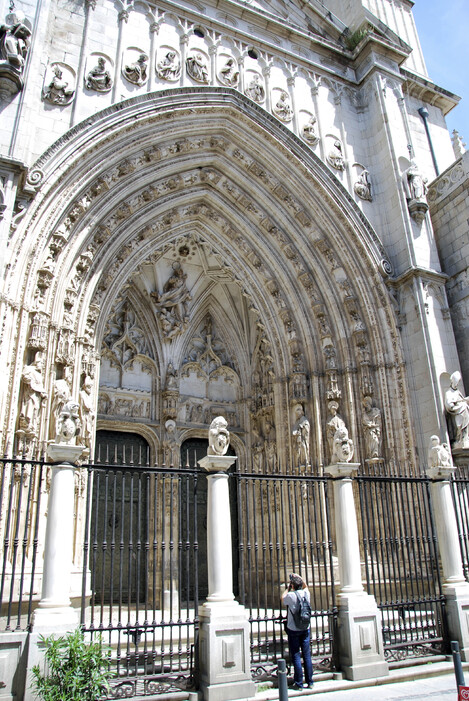 Castilla - Toledo - La cathédrale Primada - Porte del Perdón