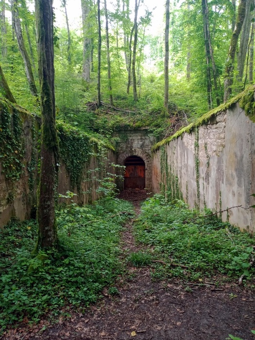 Poudrière de Bois-Sous-Roche