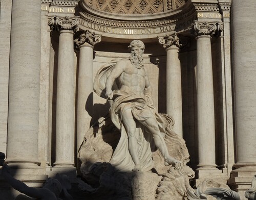 Autour de la Fontaine de Trevi à Rome (photos)