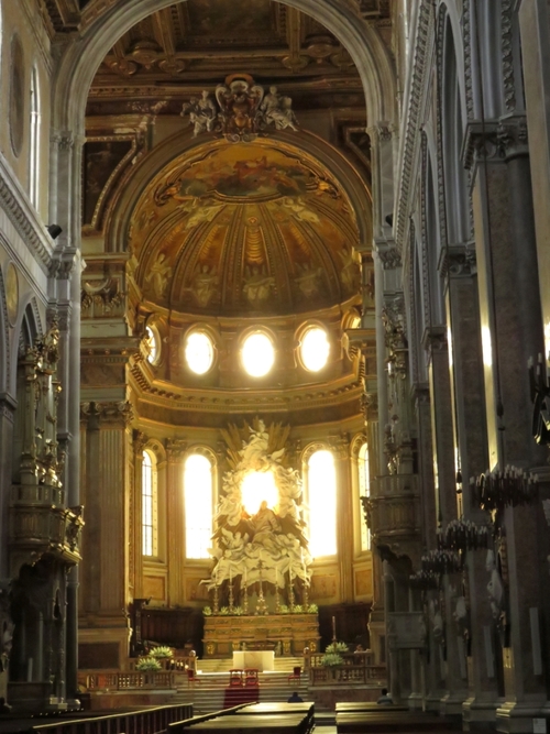 Naples, le Duomo et la liquéfaction du sang de San Gennaro