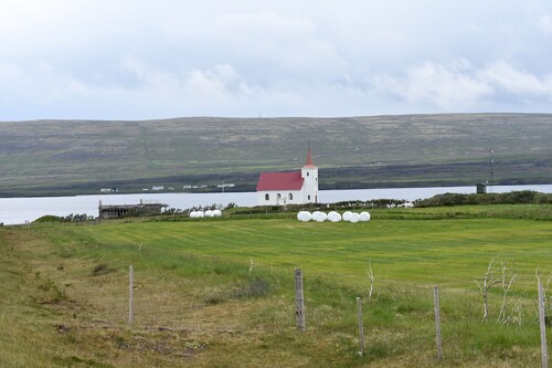 Les églises des fjords de l'Ouest de A à M