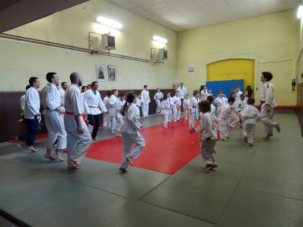 Les jeunes judokas du judo-Club Châtillonnais se sont entraînés...avec leurs parents !