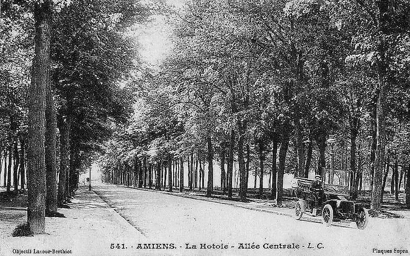 Le Parc de la Hotoie à Amiens, l'étang rond. 