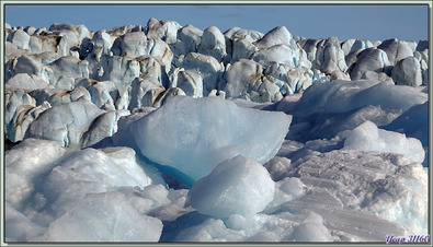 Les bourgeonnements du glacier Croker Bay - Devon Island - Nunavut - Canada