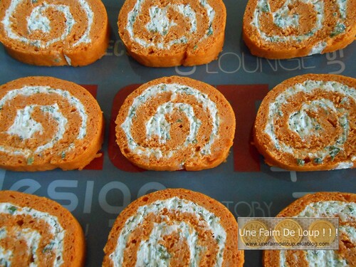 Roulé fraîcheur à la tomate et aux herbes