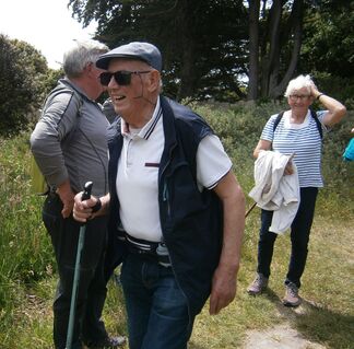 Rando à Locmariaquer le 24 05 2023 . Nous étions 36 randonneurs qui ont marché 8km .