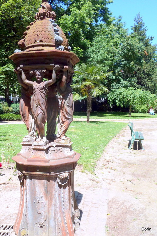 Toulouse : vieille fontaine
