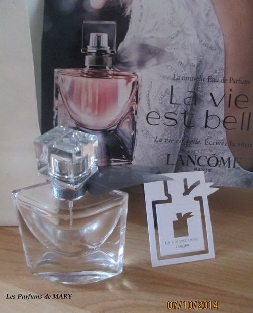 Parfum "La Vie est Belle" de LANCOME....
