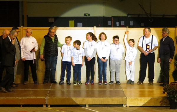 La soirée des " Lauriers du Sport", dédiée aux sportifs Châtillonnais, a eu lieu dans la salle Désiré Vêque de Châtillon sur Seine