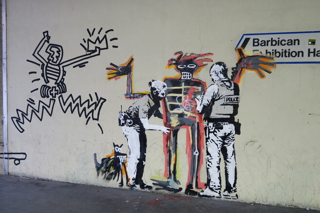 Banksy Returns With Brilliant Homage To Basquiat At The Barbican | Londonist