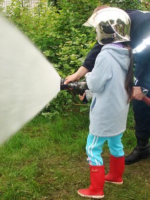 Aux feux les pompiers!