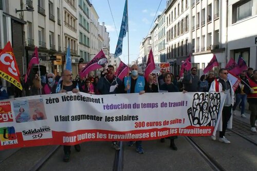 À Brest, 350 personnes dans la rue pour le pouvoir d’achat. ( OF.fr - 17/03/22 - 13h32 )