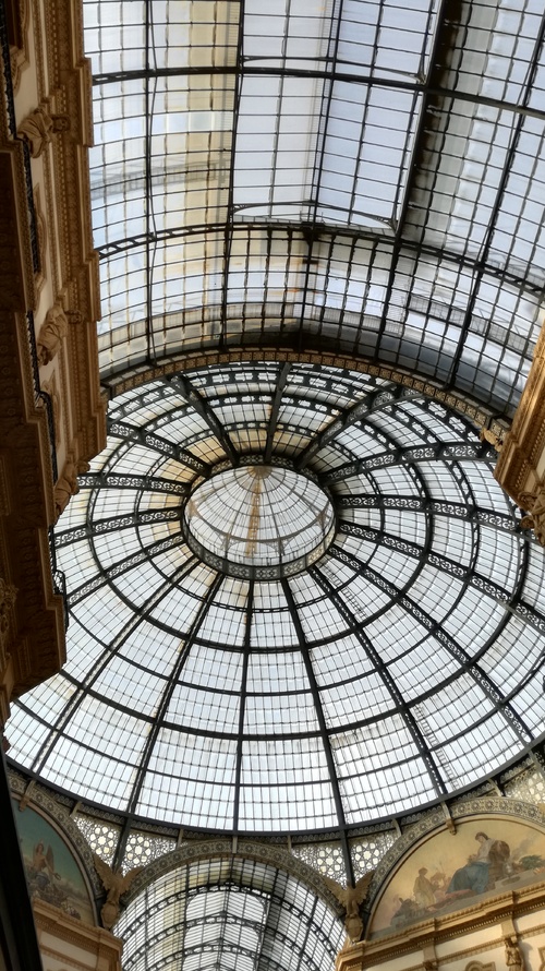 Nous voilà dans la grande Galerie...Milan (3)