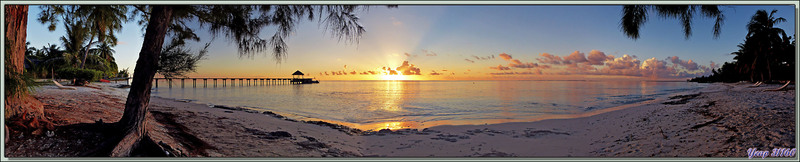 Coucher de soleil plage du White Sand Beach Resort - Rotoava - Atoll Fakarava - Tuamotu - Polynésie française