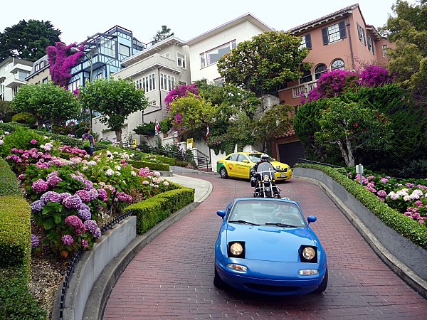 San-Francisco-voitures-Crooked-Street.jpg