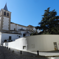 Iglesia y Convento de Santiago