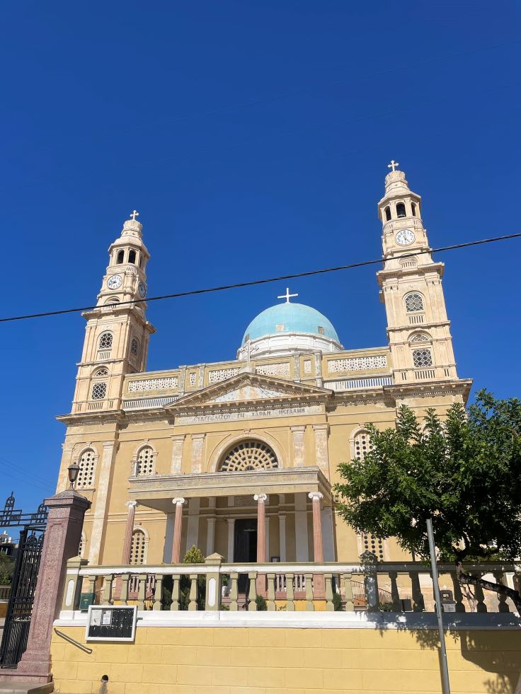 Beau en Crète.