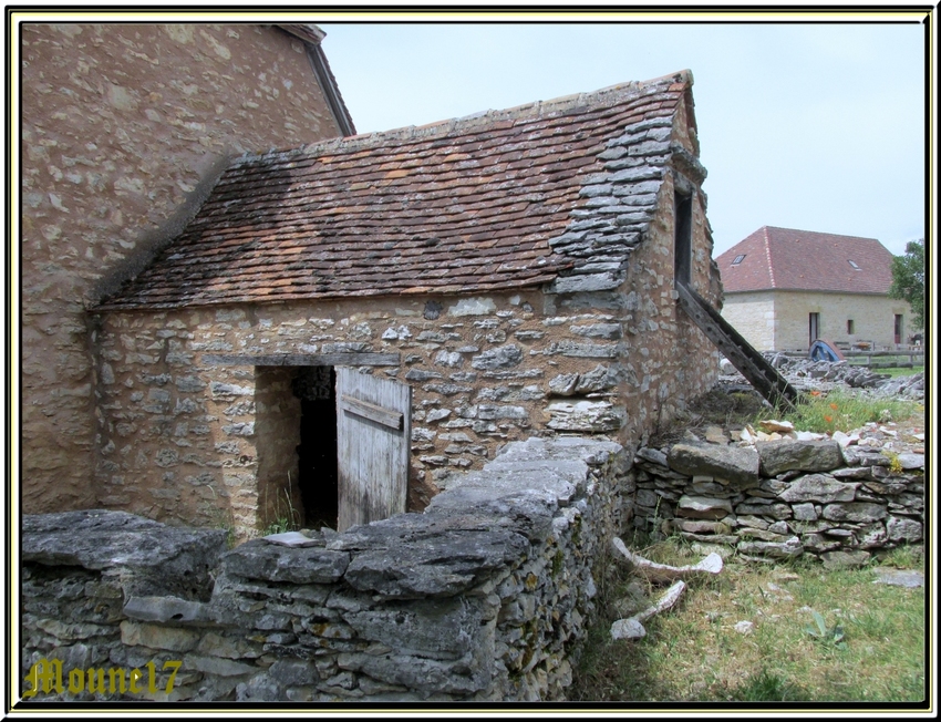 La maison de Justine à Rocamadour (46)    1ere partie