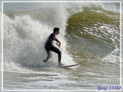 Un bon surfeur - Plage du Peu des Hommes - La Couarde-sur-Mer - Île de Ré - 17