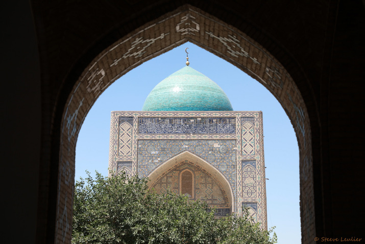 Le complexe Po-i-Kalon : la mosquée Kalon