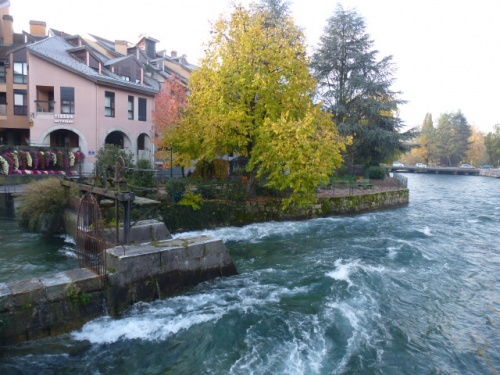       ANNECY,  LA VENISE DES ALPES