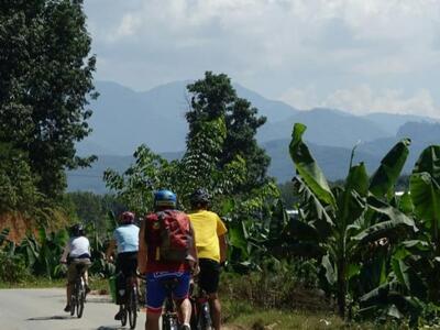 walking city thailand cycling tour