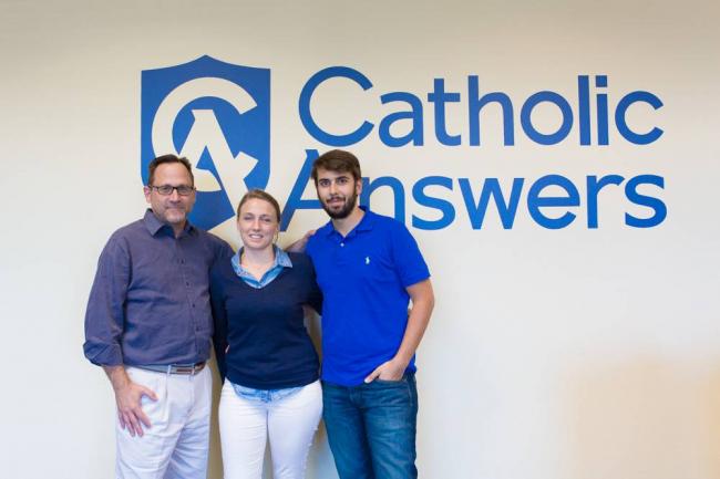 Comment défendre et expliquer la foi catholique dans un monde de plus en plus athée ?