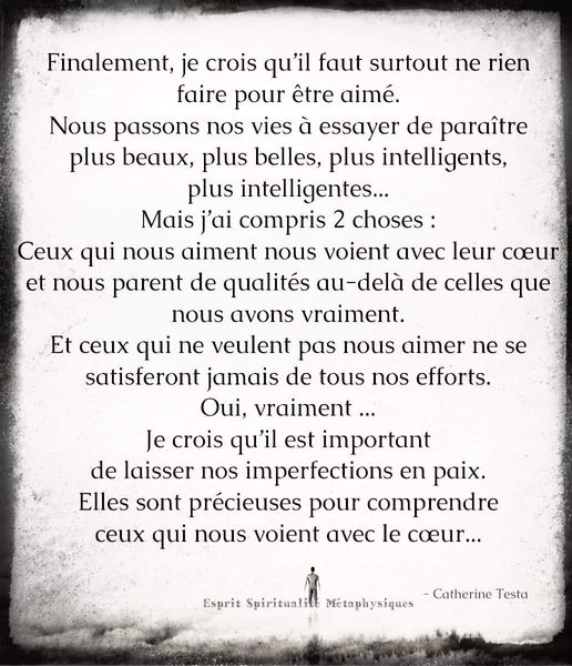 Peut être une image de 1 personne et texte
