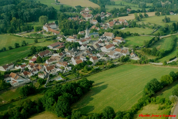 De très belles photos aériennes du Châtillonnais , prises par Jenry Camus....