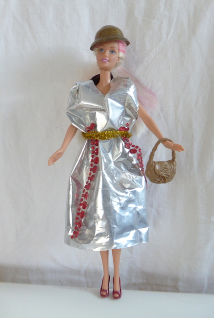 Barbie en mode métal (ou presque)