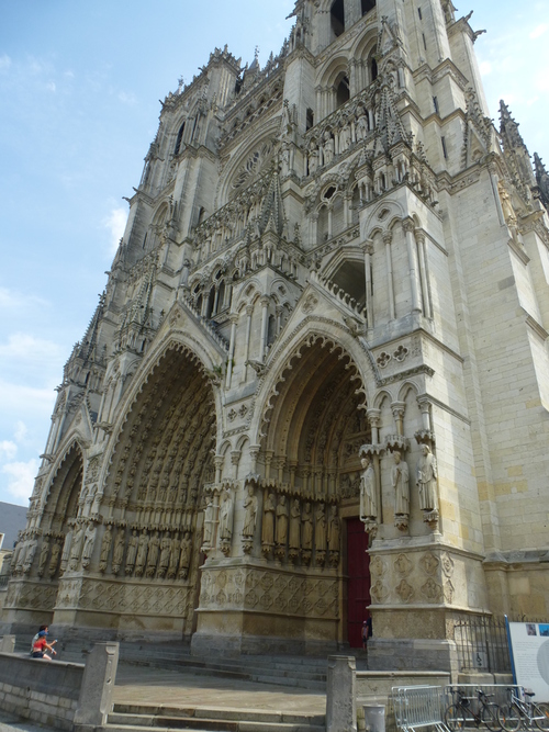 PHOTOS DE LA CATHEDRALE D'AMIENS ET DE SON QUARTIER