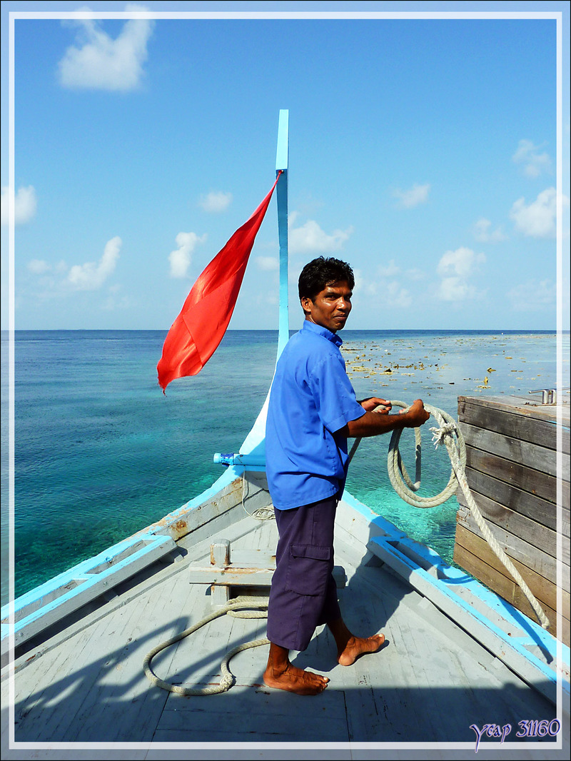 Déménagement d'Athuruga vers Thudufushi - Atoll d'Ari - Maldives