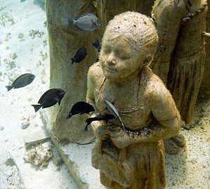 Jason_DeCaires_Taylor_scultpture.jpg