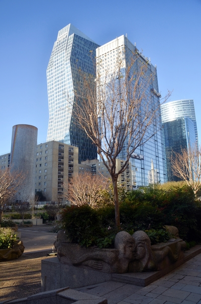 ☻ Visite de l'Esplanade de la Défense avec Générations 13