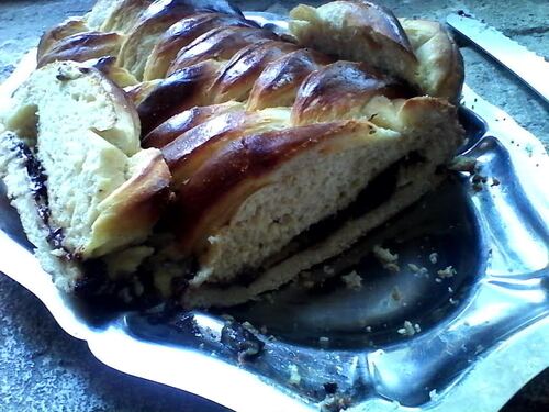 Brioche Tressée à la crème Pâtissière et chocolat ou Framboise...parce que rien ne se perd^^