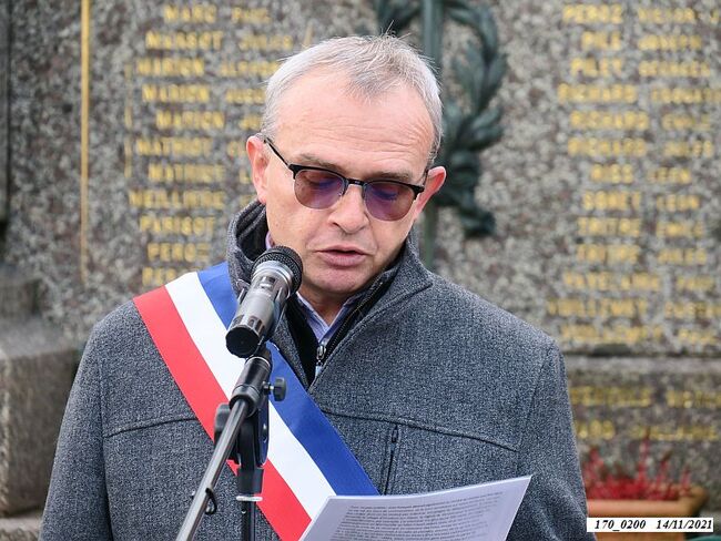 * Cérémonie du 77ème anniversaire de la Libération, le 14 nov. 2021, au Monument aux Morts de Plancher-Bas".