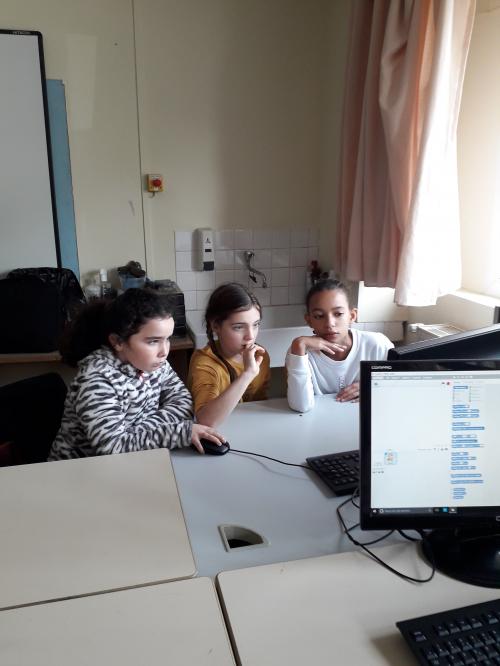 Au collège ...