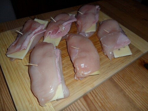 *** Filets de poulet roulés au jambon et au fromage ***