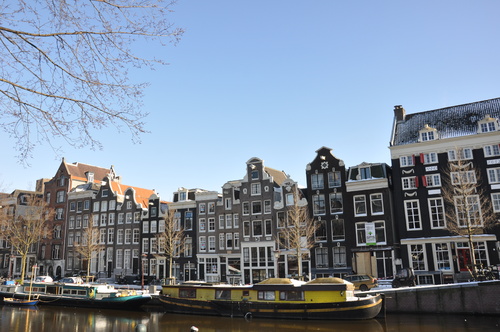 Amsterdam Days Go By 